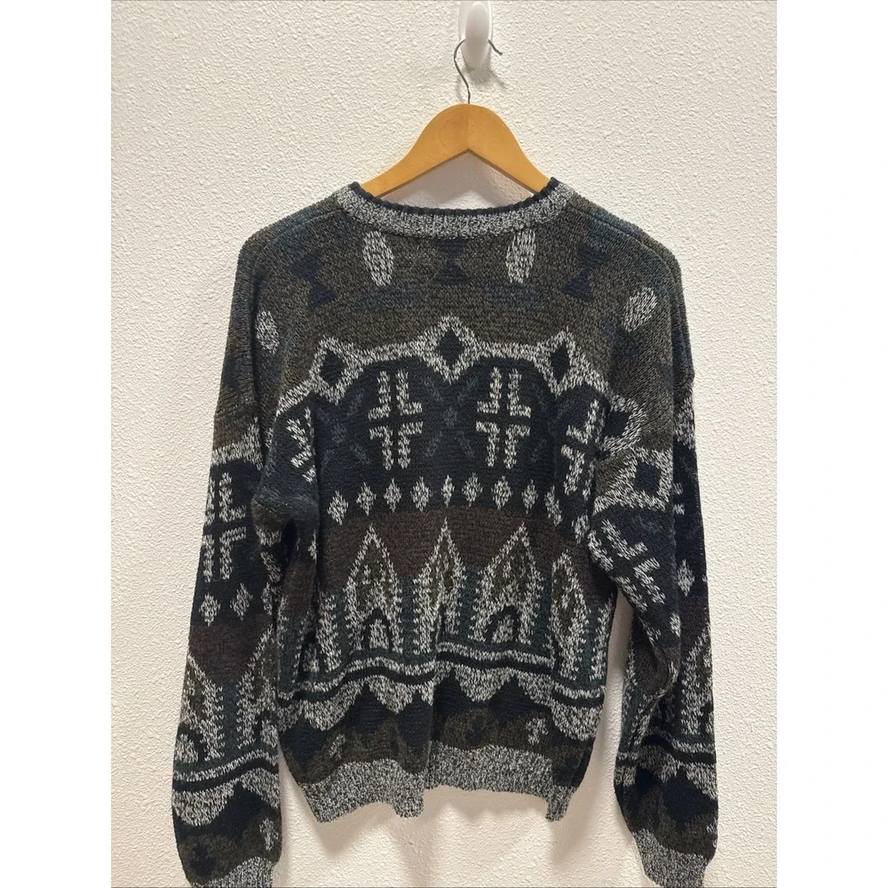 Vintage Michael Gerald Men's 100%-Acrylic Geometric‎ Pattern Sweater (Large)
